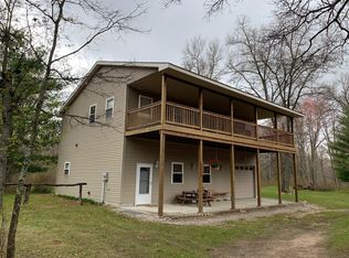 6245 Gates Rd, Houghton Lake, MI 48629