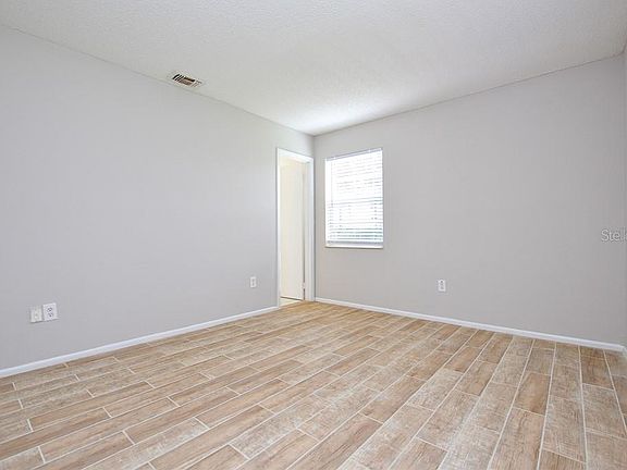 4th image of 7400 Golden Glenn Ct