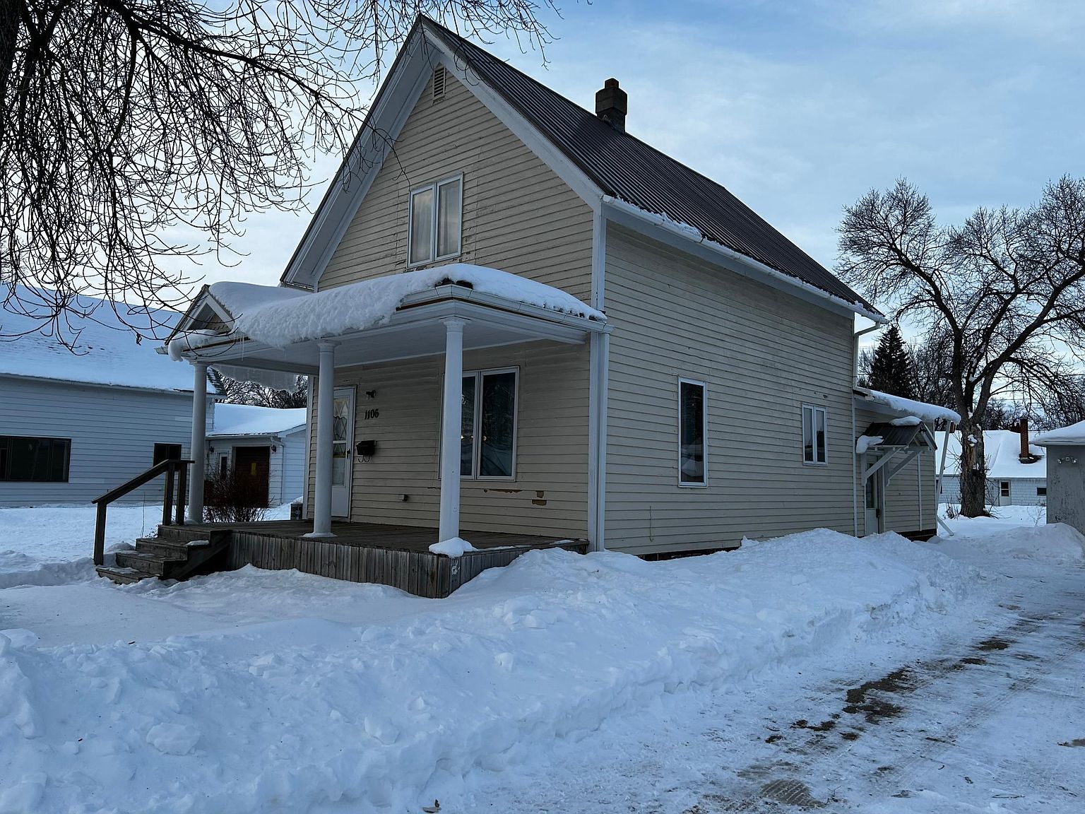 1106 3rd Ave N, Wheaton, MN 56296 Zillow