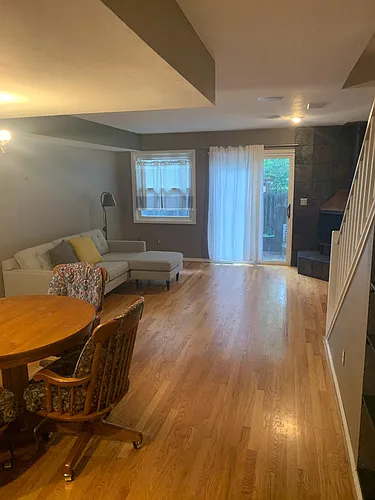 1039 Maxwell Ave #2.0 Photo 1