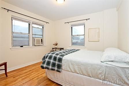 5th image of 1833 Palmer Ave APT 1J