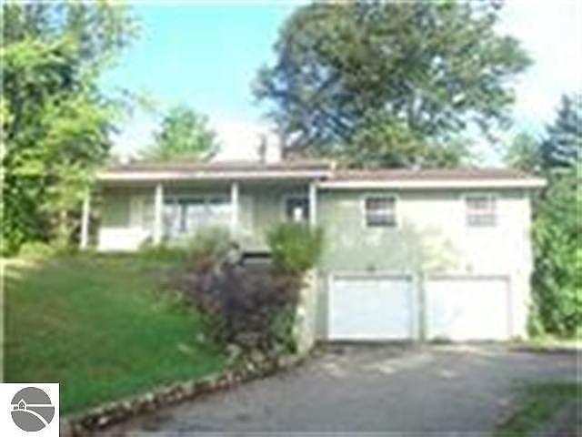 1st image of 6048 SW Bay Shore Dr