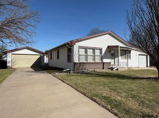 512 N Harris St, Wilber, NE 68465