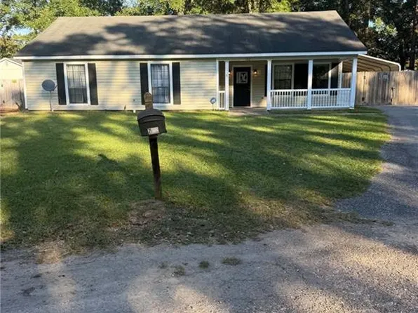 722 Lyndale Ct, Saraland, AL 36571