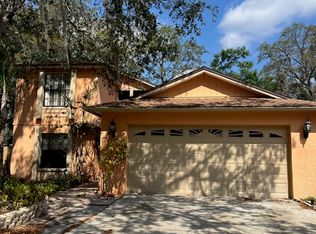 4146 Quail Briar Dr, Valrico, FL 33596
