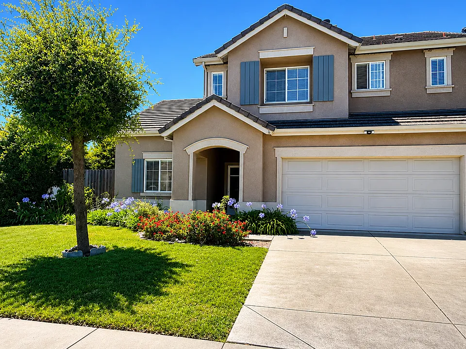 4323 Pine Creek Cir