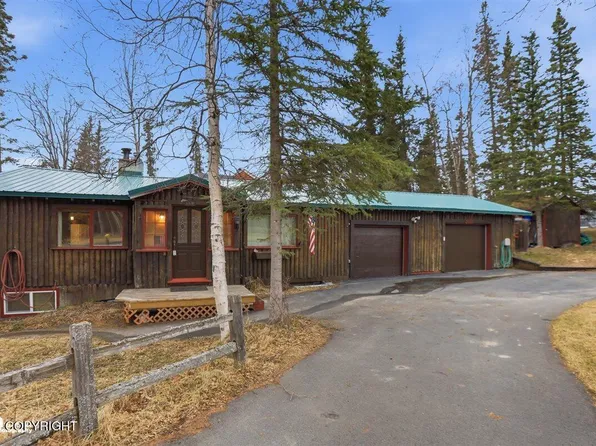 5631 E 115th Ave, Anchorage, AK 99516