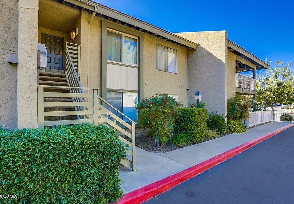 2nd image of 751 Birchpark Cir APT 205