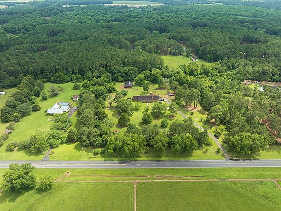 3rd image of 538 State Highway 27 E