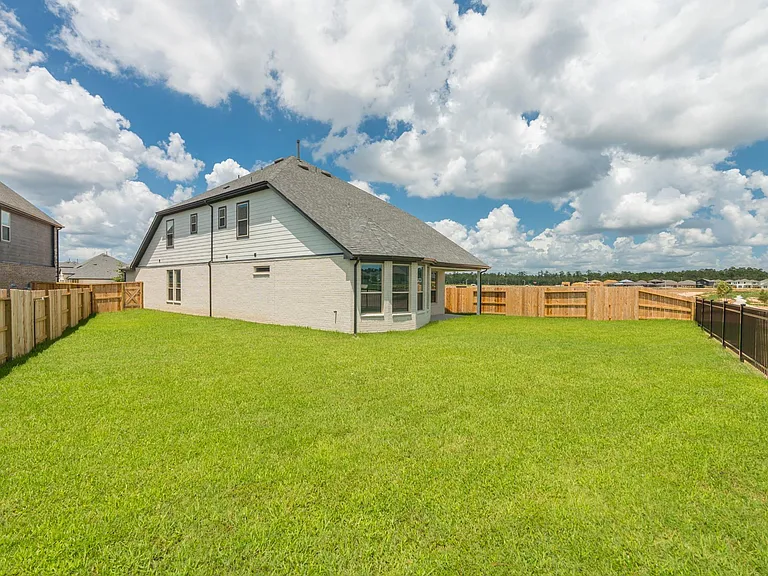 14606 Daffodil Plains Ln — Photo 35