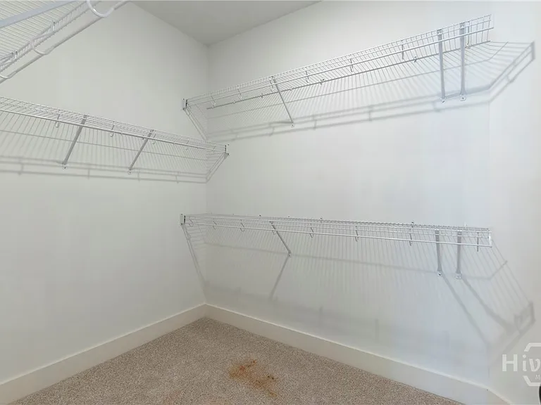 380 Ansley Dr — Photo 19