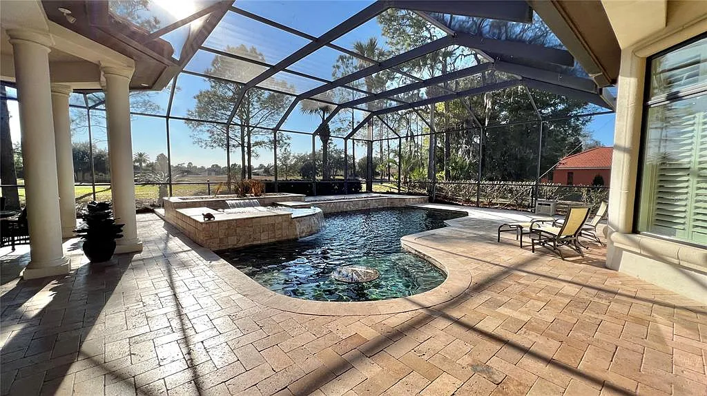 3 bed, 3.5 bath, 3563 sqft, $5,500 — Photo 2