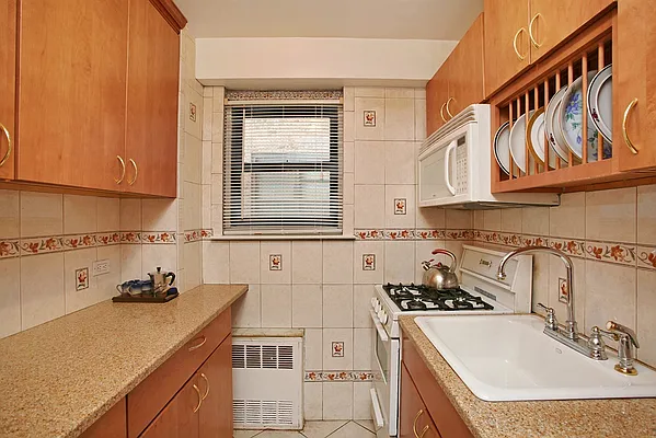 Sold by Corcoran | media 10