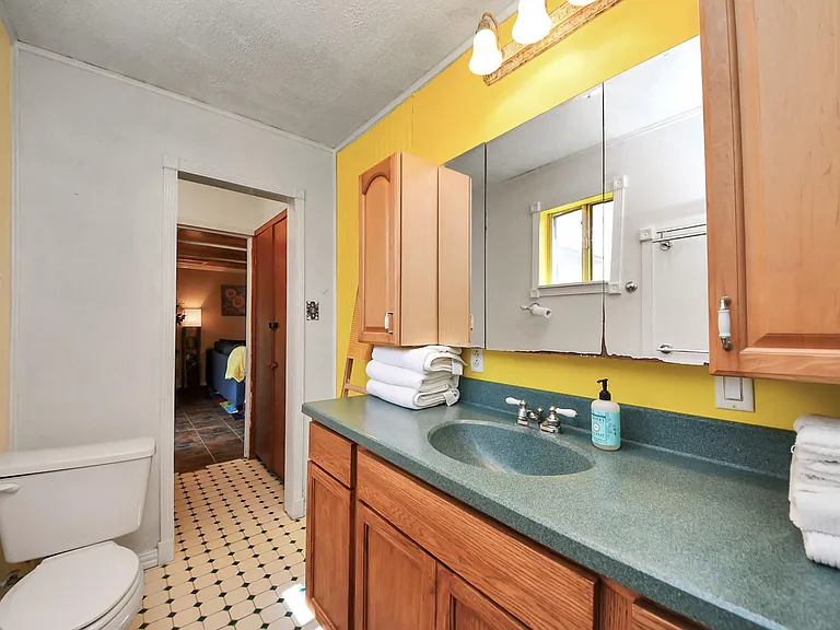 17018 Water Oak Dr #A — Photo 29