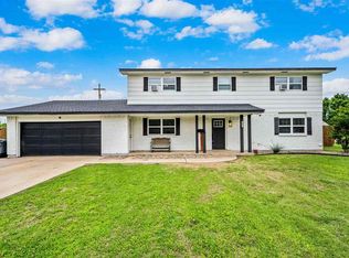 801 NW 40th St, Lawton, OK 73505