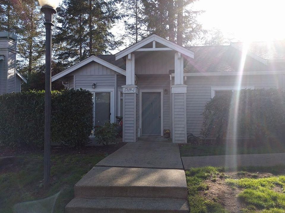 1st image of 17819 NE 93rd Way #1
