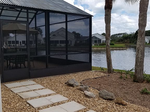 4th image of 20 Avalon Dr