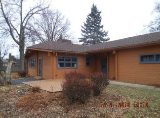 2322 Spring Brook Ave, Rockford, IL 61107