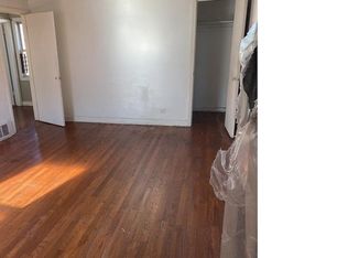 10218 S Charles St, Chicago, IL 60643