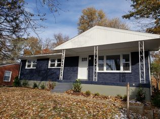 4917 Manslick Rd, Louisville, KY 40216