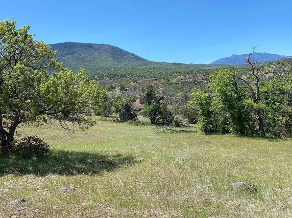 4456 Whitepine Rd, Hornbrook, CA 96044