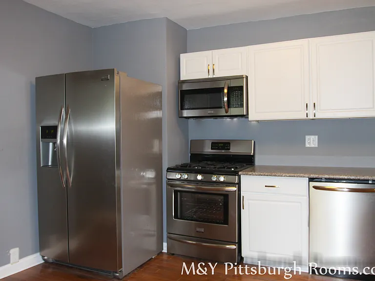 419 Natchez St #1 — Photo 2
