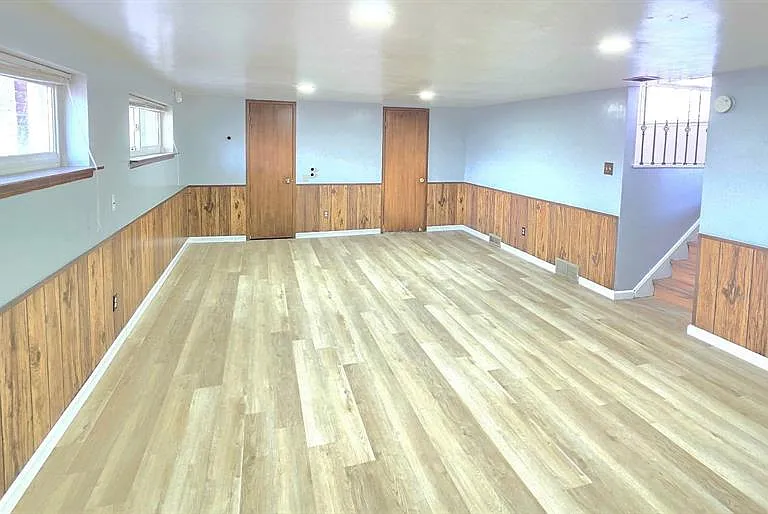 8340 Anna Ave — Photo 17