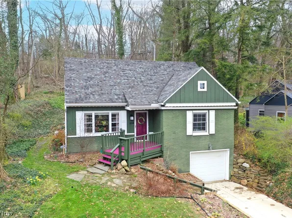 694 Lafayette Dr, Akron, OH 44303