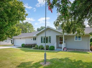 425 1st St, Breckenridge, MI 48615
