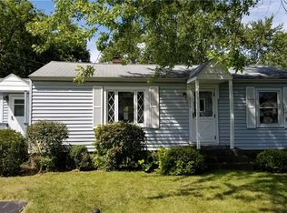 111 Vincent Ave, Liverpool, NY 13088