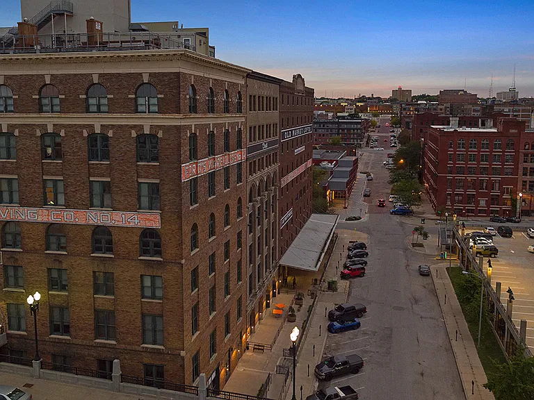 Old Market Lofts — Photo 40