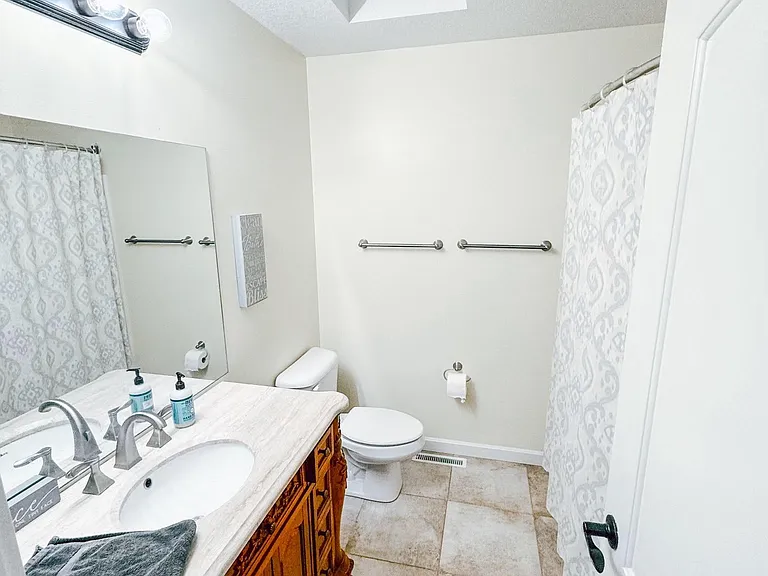 Upstairs Bath