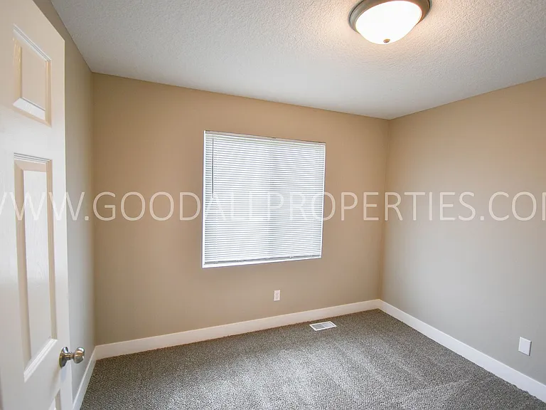 2913 SW Townpark Dr — Photo 17