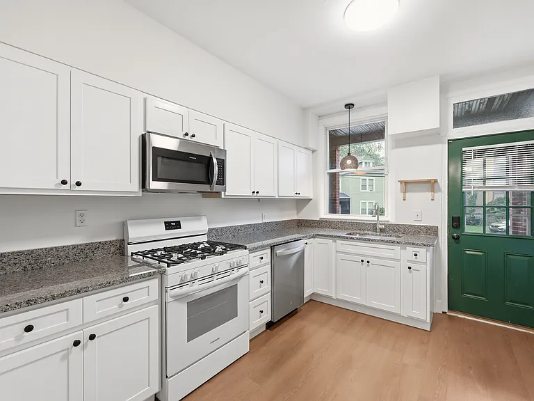 3466 Perrysville Ave — Photo 11
