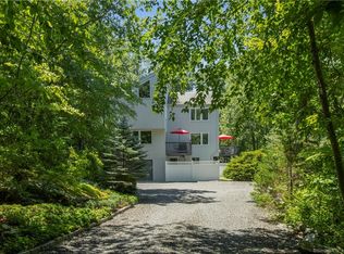 15 Deepwood Rd, Weston, CT 06883