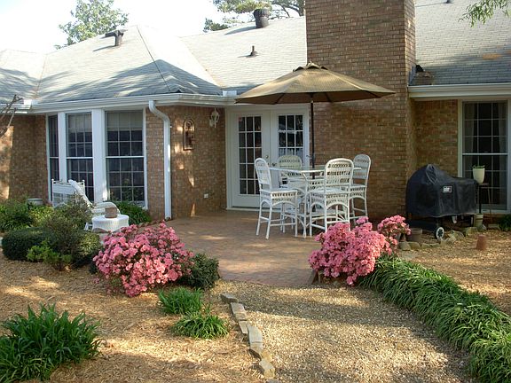 Cafe type patio/fire pit