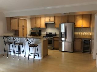 2801 S Fairview St, Santa Ana, CA 92704