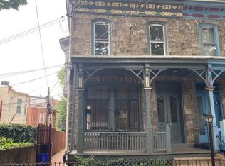 304 N 37th St, Philadelphia, PA 19104