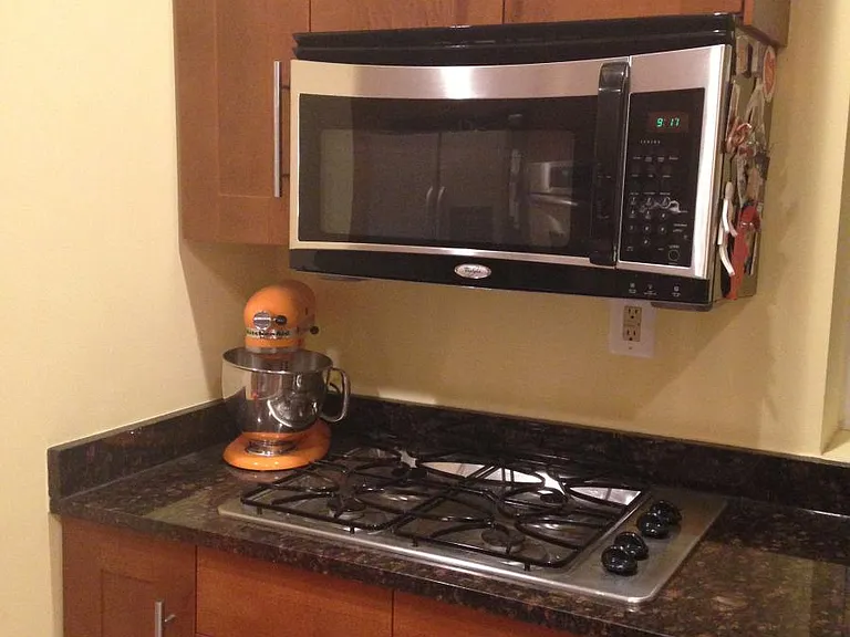 312 Seaton Pl NE — Photo 13