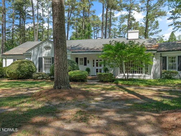 612 Raleigh Road Parkway W, Wilson, NC 27893