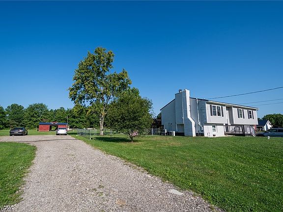2nd image of 6175 Thompson Clark Rd