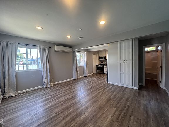 2nd image of 6373 Osler St