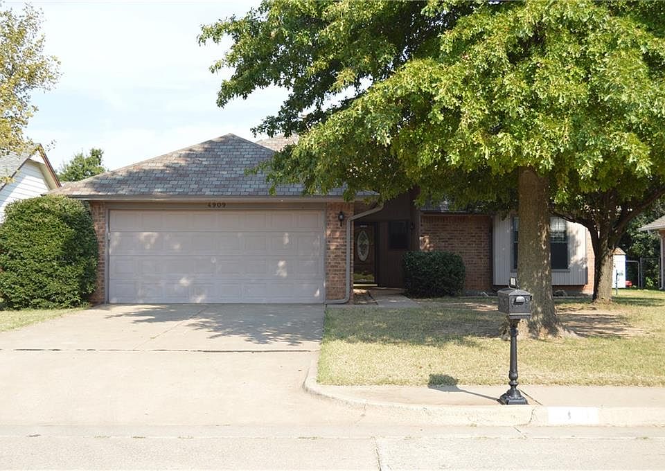 1st image of 4909 Smoking Oaks Dr