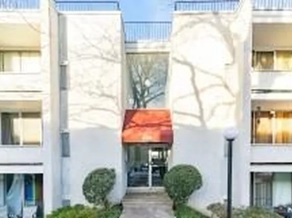 458 River Rd, Nutley, NJ 07110
