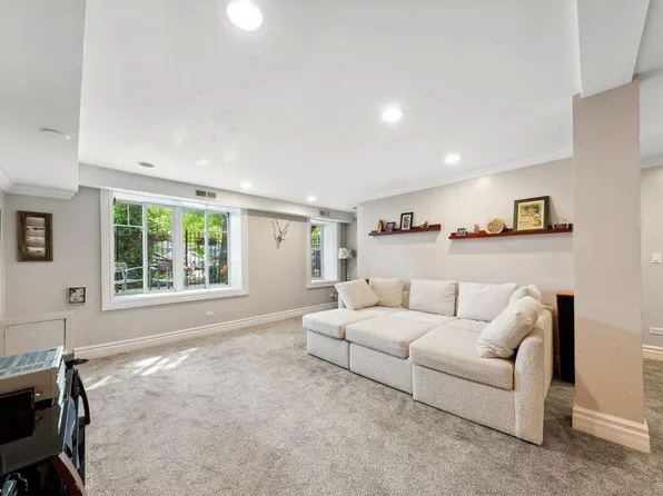 1836 W Rice St, Chicago, IL 60622