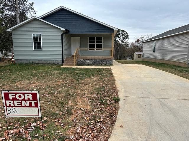 1st image of 517 Burgess St