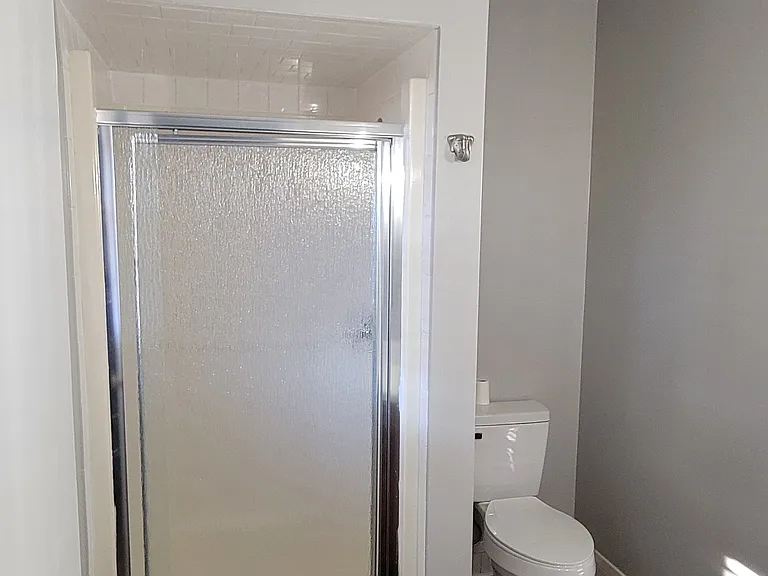 2804 E Linwood St — Photo 19