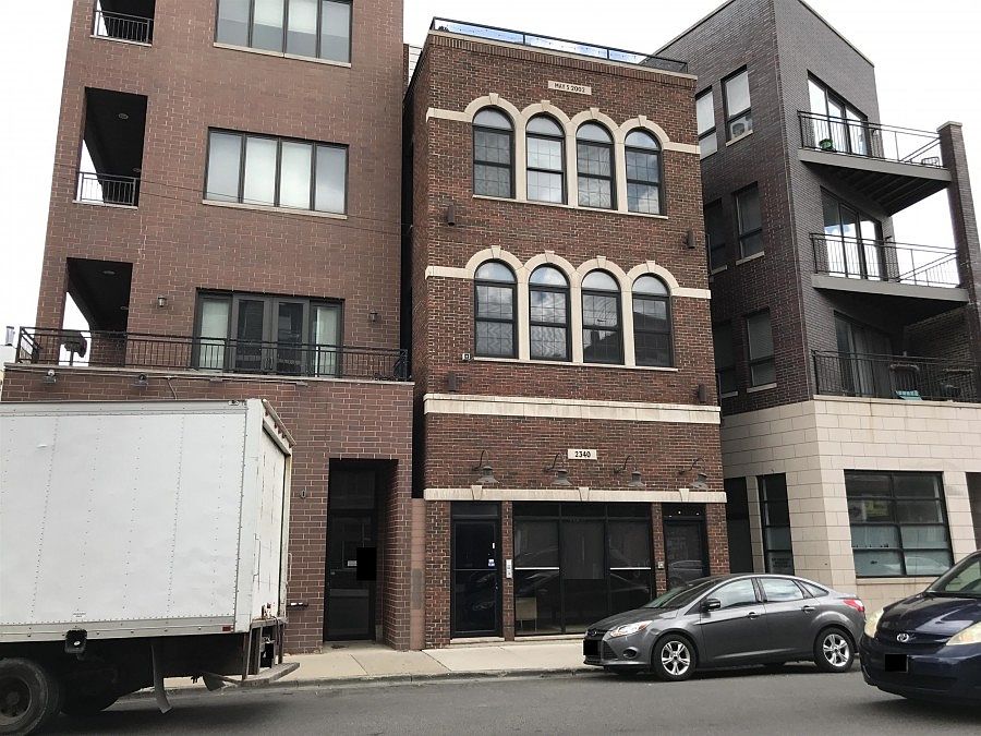 2nd image of 2340 W North Ave