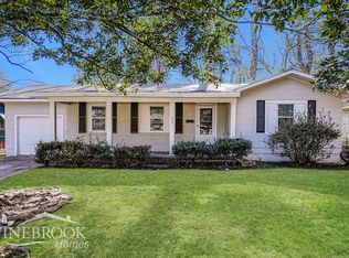 537 N Park Ln, Jackson, MS 39206
