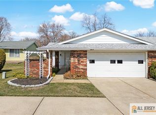 180 Mimosa Plz, Monroe Township, NJ 08831